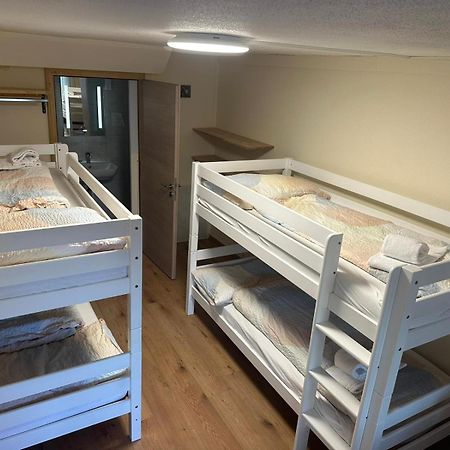باربان Hostel By Grischalodge المظهر الخارجي الصورة